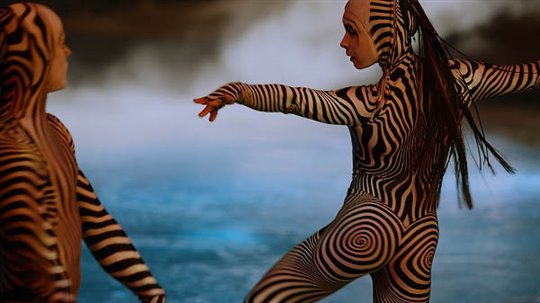 Cirque du Soleil : Le voyage imaginaire Photo 7 - Grande