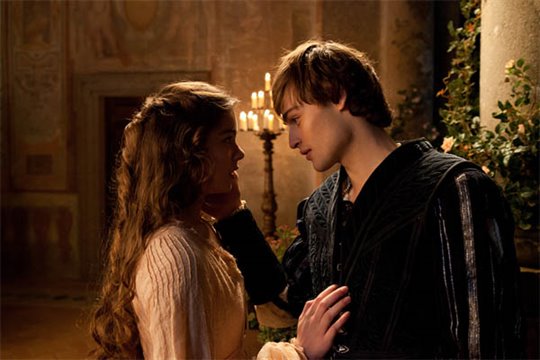 Romeo & Juliet Photo 2 - Large