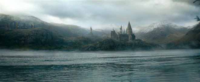 Fantastic Beasts: The Secrets of Dumbledore Photo 17 - Large