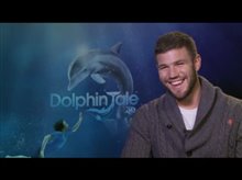 Austin Stowell (Dolphin Tale) Video