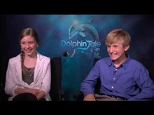 Cozi Zuehlsdorff & Nathan Gamble (Dolphin Tale) Video