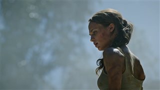 Tomb Raider Featurette - "Becoming Lara Croft" video