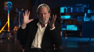 'Bad Times at the El Royale' Featurette - "Jeff Bridges Taking Pictures" video