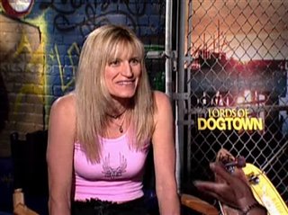 CATHERINE HARDWICKE - LORDS OF DOGTOWN - Interview Video Thumbnail
