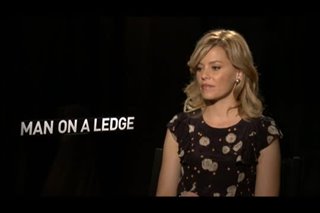Elizabeth Banks (Man on a Ledge) - Interview Video Thumbnail