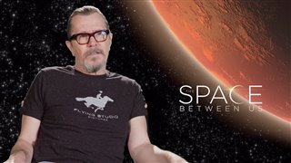 gary-oldman-interview-the-space-between-us Video Thumbnail