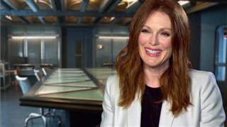 Julianne Moore (The Hunger Games: Mockingjay - Part 1) - Interview Video Thumbnail