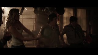 Les scouts et l'apocalypse des zombies Trailer Video Thumbnail