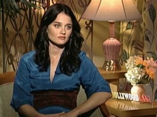 ROBIN TUNNEY (HOLLYWOODLAND) - Interview Video Thumbnail