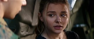 The 5th Wave Trailer Video Thumbnail